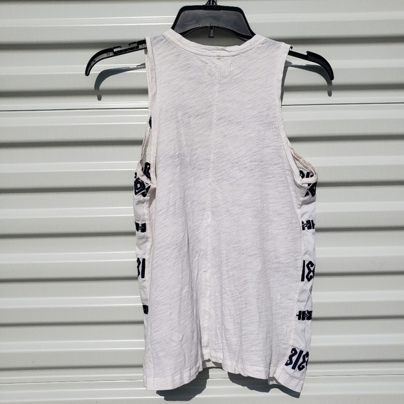 Madewell blue and white embroidered tank top - Picture 6 of 6